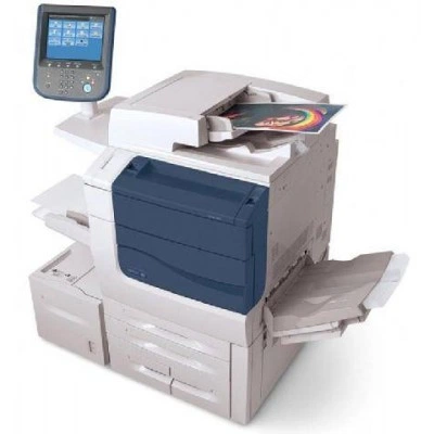 МФУ Xerox Color 550 с внешним контроллером EFI EX МФУ Xerox Color 550 с внешним контроллером EFI EX